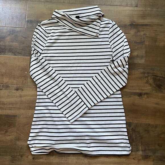 Emery Rose Striped Ribbed Knit Asymmetrical Button Pullover Top – Size Large - Picture 1 of 8